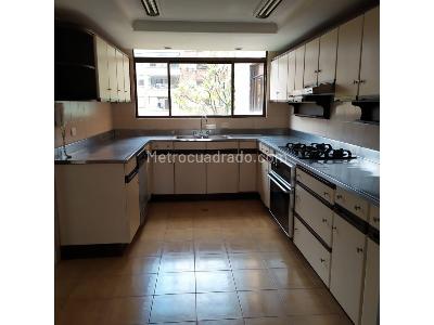 Apartment for rent in Poblado Alejandria, Medellín