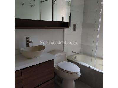Apartamento en arriendo en Poblado, Medellín · foto 16 de 20
