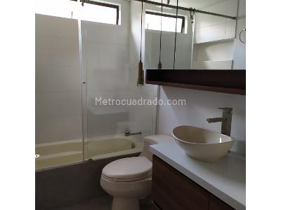 Apartamento en arriendo en Poblado, Medellín · foto 17 de 20