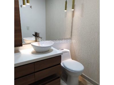 Apartamento en arriendo en Poblado, Medellín · foto 18 de 20