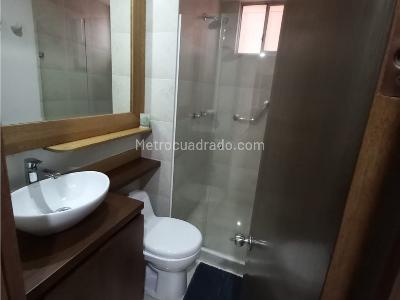 Apartamento en arriendo en Poblado, Medellín · foto 19 de 19