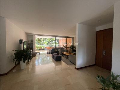 Apartamento en venta en El Poblado, Medellín · foto 3 de 9