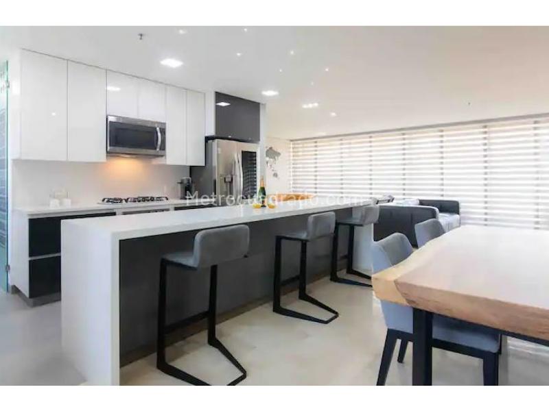 Apartamento Amoblado de 3 Alcobas en Zona Exclusiva de El Poblado - 3