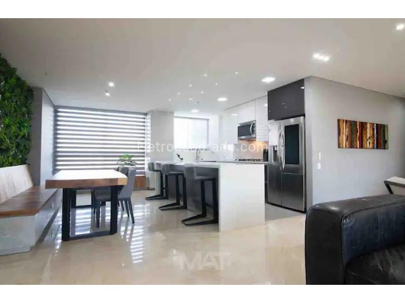 Apartamento Amoblado de 3 Alcobas en Zona Exclusiva de El Poblado - 4