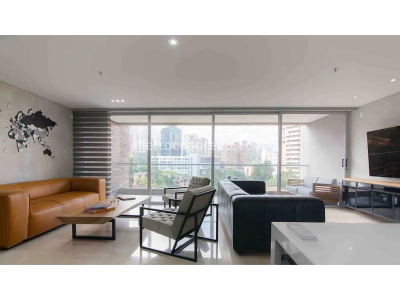 Apartamento Amoblado de 3 Alcobas en Zona Exclusiva de El Poblado - 8