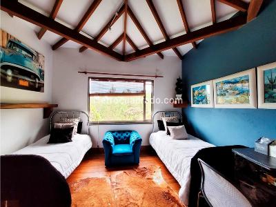 Casa de 4 alcobas en venta en Alto Del Escobero, Envigado, 400 m² · foto 5 de 16