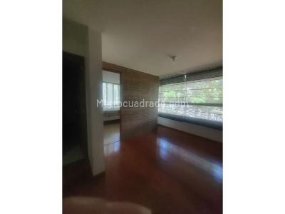 Apartamento de 4 alcobas en venta en Los Balsos, Medellín, 141 m² · foto 1 de 19