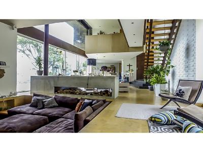 Casa de 3 alcobas en venta en El Poblado, Medellín, 492 m² · foto 5 de 19