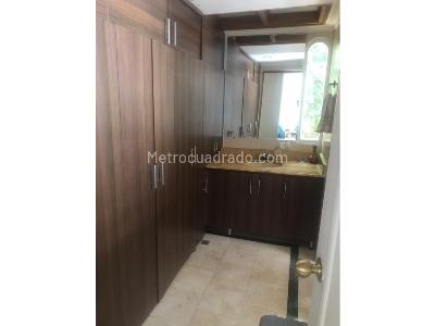 Casa de 3 alcobas en venta en El Poblado Castropol, Medellín, 472 m² · foto 8 de 20