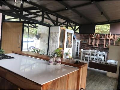 Apartamento en venta en Envigado El Escobero, Envigado · foto 2 de 8