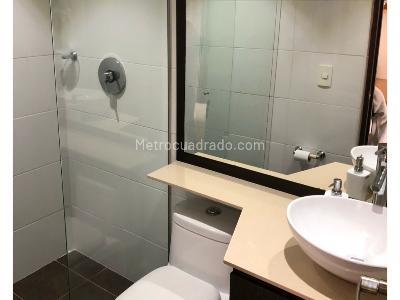 Apartamento de 3 alcobas en arriendo en Los Balsos, Medellín, 118 m² · foto 18 de 20