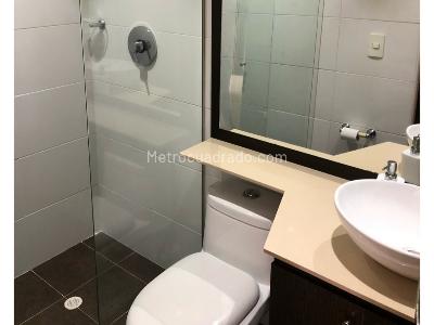 Apartamento de 3 alcobas en arriendo en Los Balsos, Medellín, 118 m² · foto 19 de 20