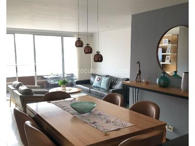 Apartamento de 3 alcobas en arriendo en Los Balsos, Medellín, 118 m² · foto 4 de 20