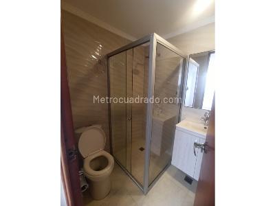 Apartamento de 2 alcobas en arriendo en Poblado Lalinde, Medellín, 85 m² · foto 7 de 18