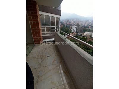 Apartamento de 2 alcobas en arriendo en Poblado Lalinde, Medellín, 85 m² · foto 14 de 18