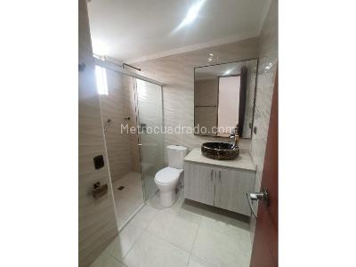 Apartamento de 2 alcobas en arriendo en Poblado Lalinde, Medellín, 85 m² · foto 18 de 18