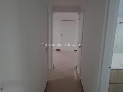 Apartamento de 3 alcobas en venta en Poblado Manila, Medellín, 84 m² · foto 12 de 20