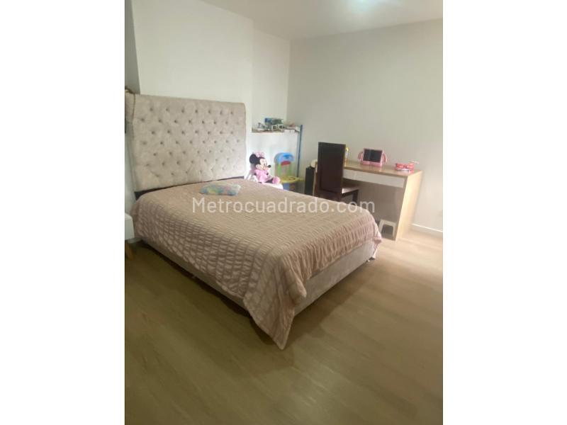 Spacious 3BR Apartment in Envigado Las Brujas - 6