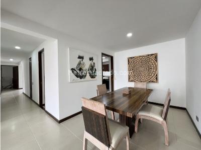 Apartamento en arriendo en Poblado, Medellín · foto 4 de 12