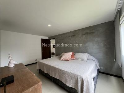 Apartamento en arriendo en Poblado, Medellín · foto 7 de 12