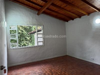 Casa de 4 alcobas en arriendo en Envigad, Envigado, 350 m² · foto 9 de 20