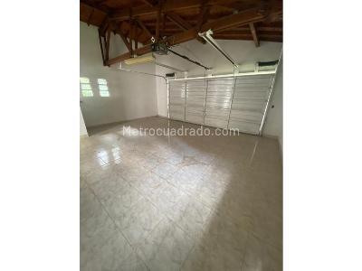 Casa de 4 alcobas en arriendo en Envigad, Envigado, 350 m² · foto 10 de 20