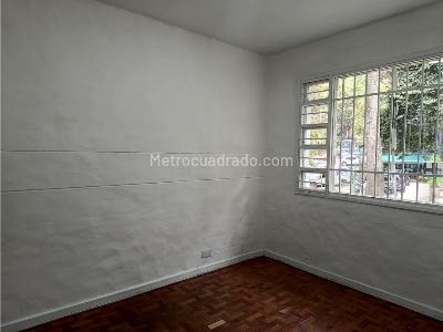 Casa de 4 alcobas en arriendo en Envigad, Envigado, 350 m² · foto 11 de 20