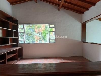 Casa de 4 alcobas en arriendo en Envigad, Envigado, 350 m² · foto 12 de 20