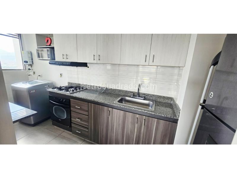 Apartamento Amoblado de 3 Alcobas en Los Balsos cerca a Santa Fe - 5