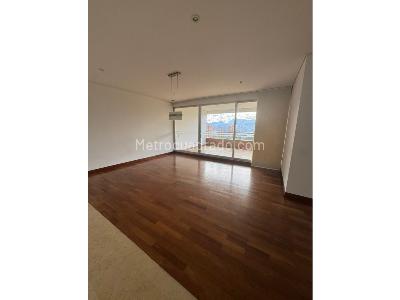 Apartamento de 3 alcobas en arriendo en El Poblado El Tesoro, Medellín, 272 m² · foto 12 de 20