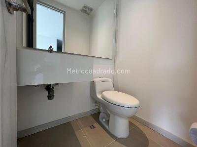 Apartamento de 3 alcobas en venta en El Poblado, Medellín, 86 m² · foto 14 de 14