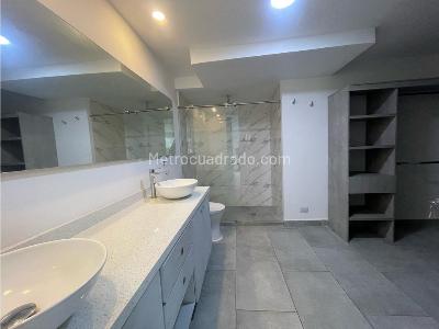 Apartamento en arriendo en Poblado, Medellín · foto 16 de 20