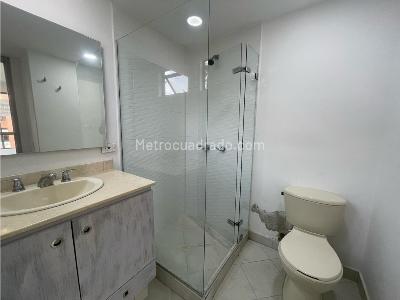 Apartamento en arriendo en Poblado, Medellín · foto 18 de 20
