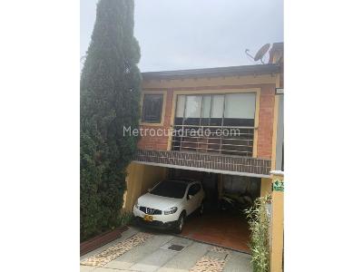 Casa de 4 alcobas en venta en Envigado, Envigado, 220 m² · foto 8 de 15