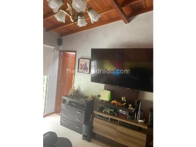 Casa de 4 alcobas en venta en Envigado, Envigado, 220 m² · foto 9 de 15