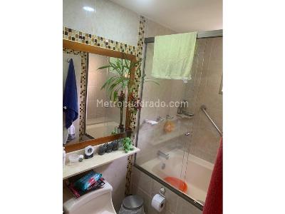 Casa de 4 alcobas en venta en Envigado, Envigado, 220 m² · foto 14 de 15