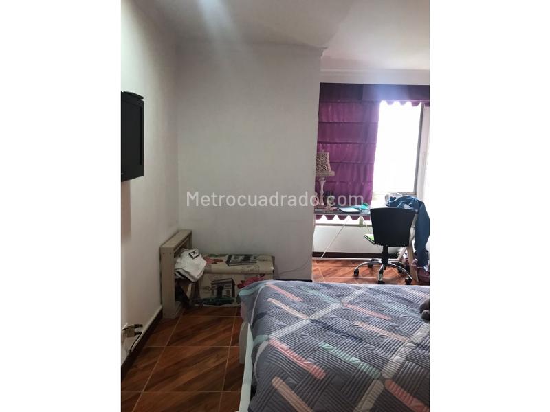 Apartamento de 3 Alcobas en Los Parra, cerca a Av. El Poblado - 9