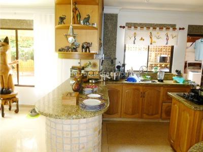 Casa en venta en Loma Del Esmeraldal, Envigado · foto 8 de 20