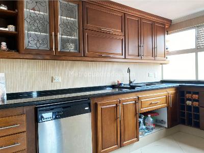 Apartamento de 4 alcobas en venta en Envigado, Envigado, 300 m² · foto 9 de 20