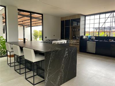 Casa de 5 alcobas en venta en Llanogrande, Rionegro, 800 m² · foto 4 de 18