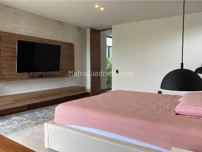 Casa de 5 alcobas en venta en Llanogrande, Rionegro, 800 m² · foto 8 de 18