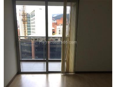 Apartamento de 2 alcobas en arriendo en El Poblado Oviedo, Medellín, 100 m² · foto 6 de 17