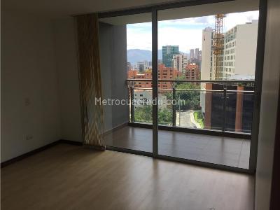Apartamento de 2 alcobas en arriendo en El Poblado Oviedo, Medellín, 100 m² · foto 9 de 17