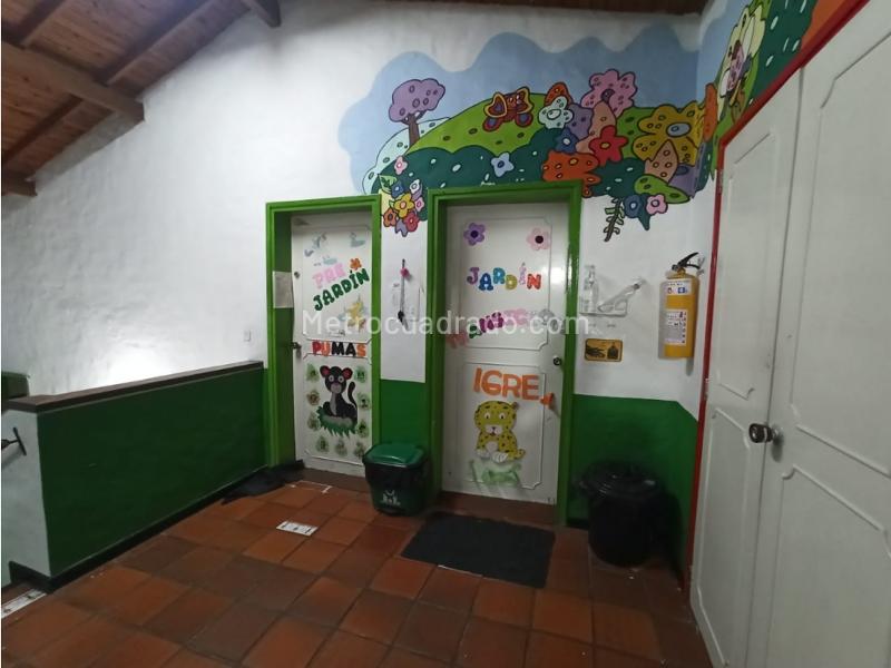 Commercial House with Spacious Layout in San Lucas - 6