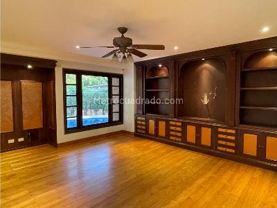 Apartamento de 5 alcobas en venta en Poblado La Calera, Medellín, 900 m² · foto 3 de 20