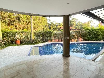 Apartamento de 5 alcobas en venta en Poblado La Calera, Medellín, 900 m² · foto 14 de 20