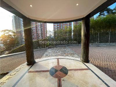 Apartamento de 5 alcobas en venta en Poblado La Calera, Medellín, 900 m² · foto 15 de 20