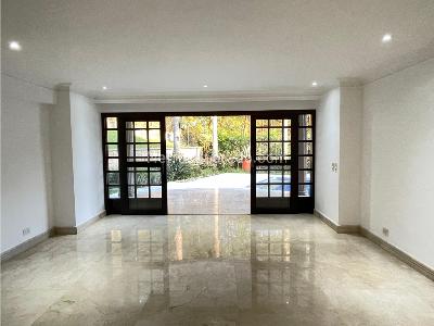Apartamento de 5 alcobas en venta en Poblado La Calera, Medellín, 900 m² · foto 18 de 20
