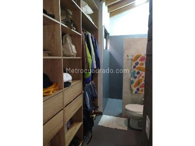 Casa de 3 alcobas en venta en Envigado, Envigado, 230 m² · foto 3 de 20