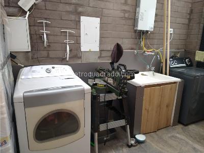 Casa de 3 alcobas en venta en Envigado, Envigado, 230 m² · foto 9 de 20